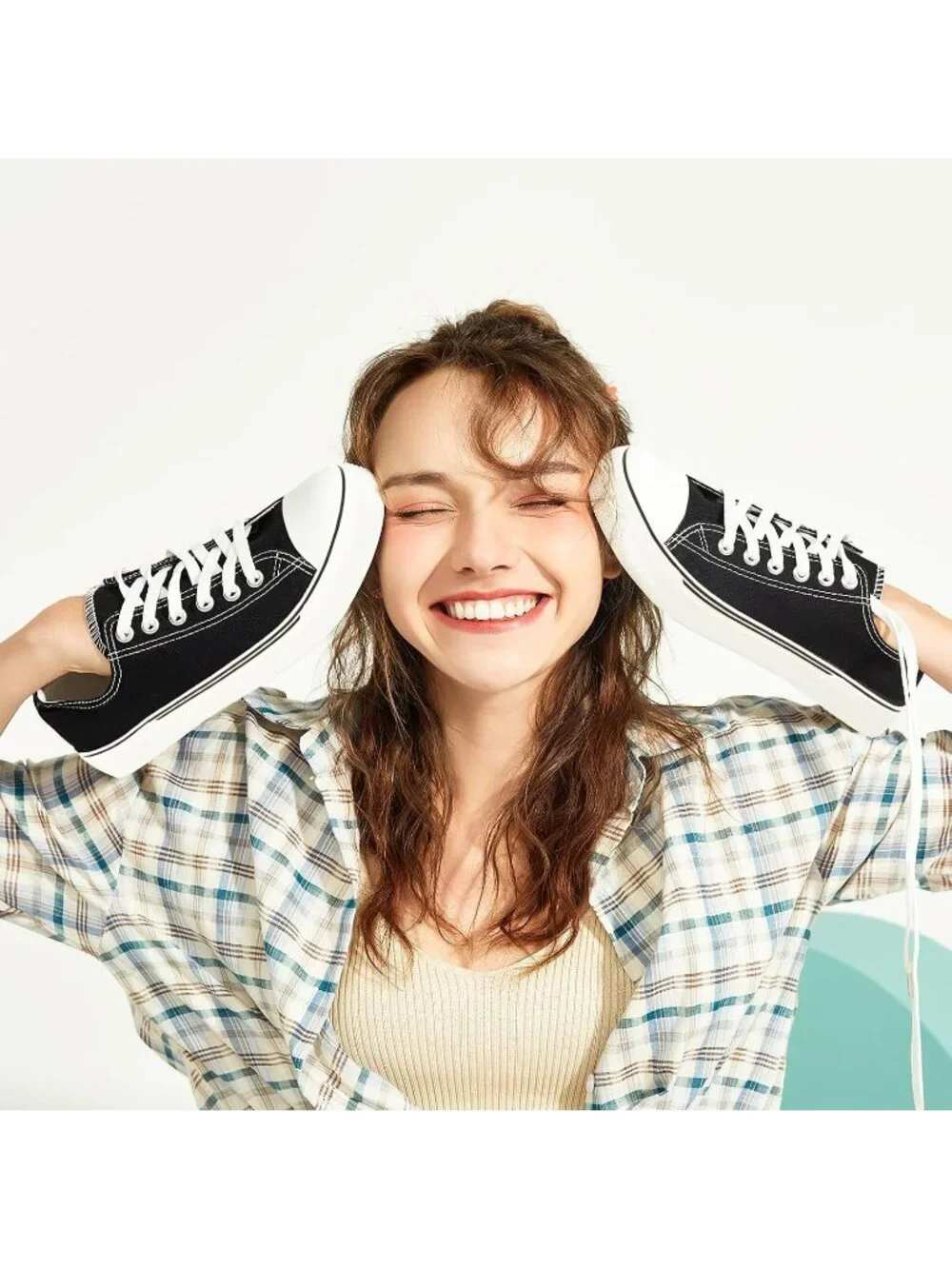 Women's Black Lightweight Low Top Canvas Slip On Casual Fashion Sneakers